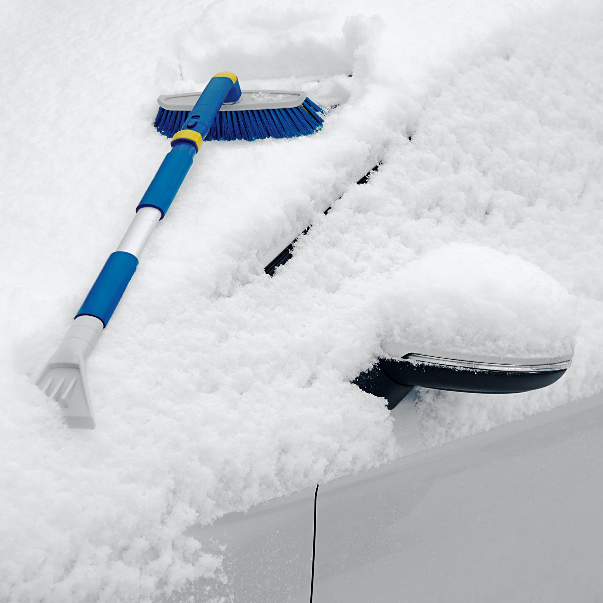 HDX Balai à neige de 60,96 cm avec grattoir à glace