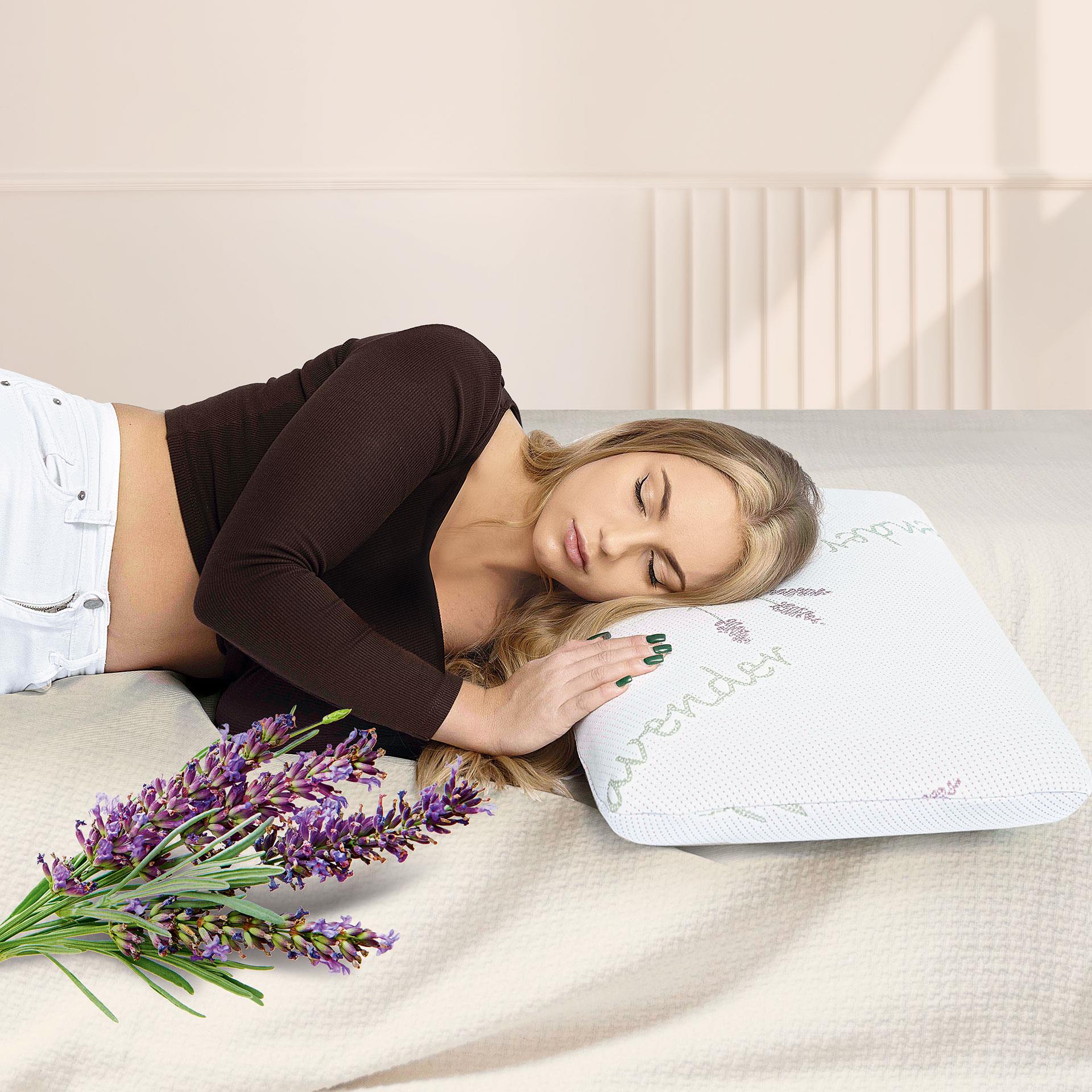 Orthopädisches Kissen mit Memoryeffekt und Lavendel