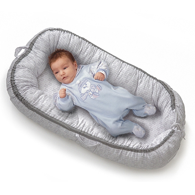 Babynest mit Gratis Geschenk