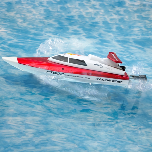 High-Speed Racing Boat