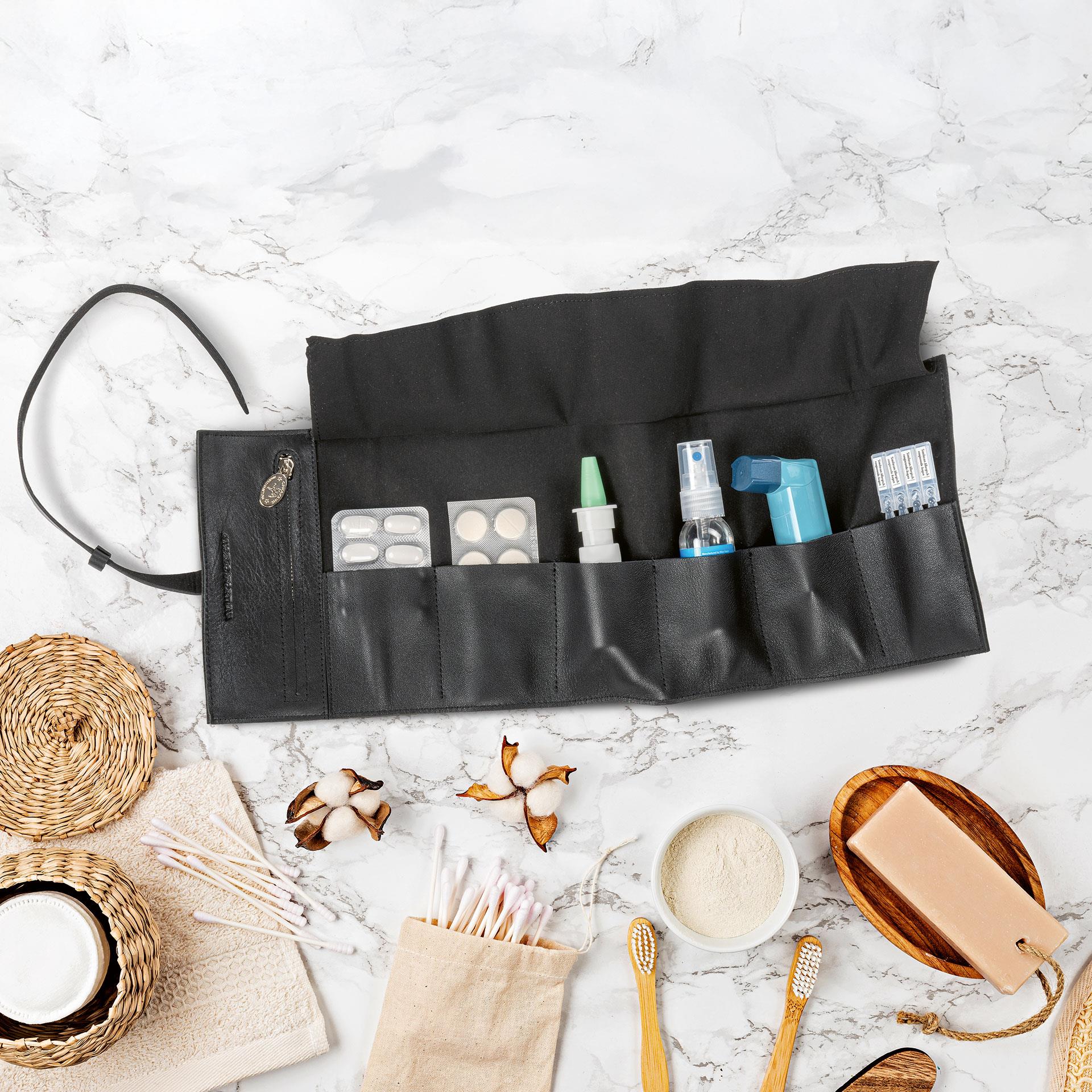 Trousse de voyage enroulable d'Angelo Fortuna