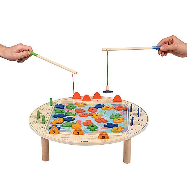 Table en bois pour jeu de pêche