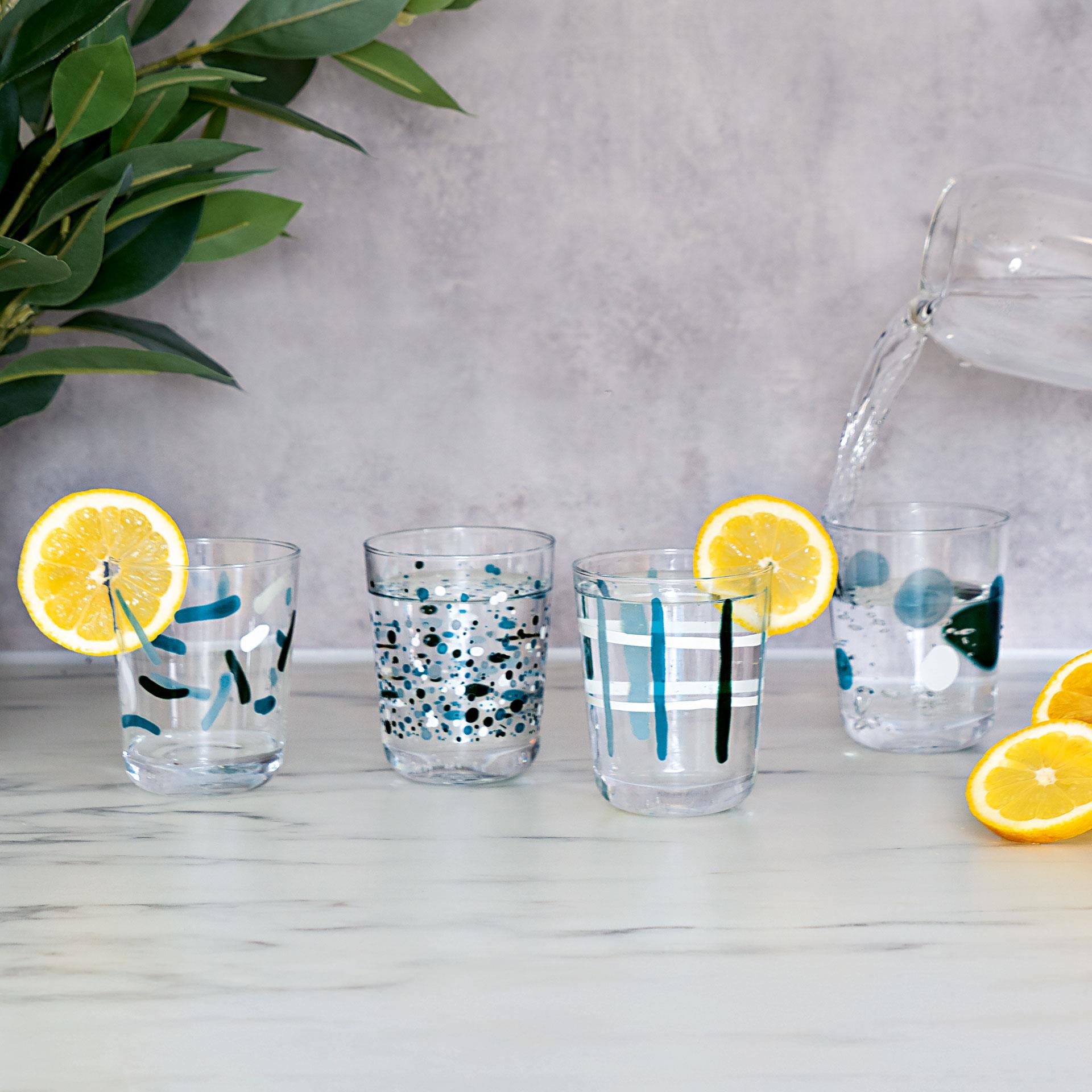 Set de 4 verres à boire au design abstrait en bleu, blanc et noir, 250 ml, 8 x 10 cm