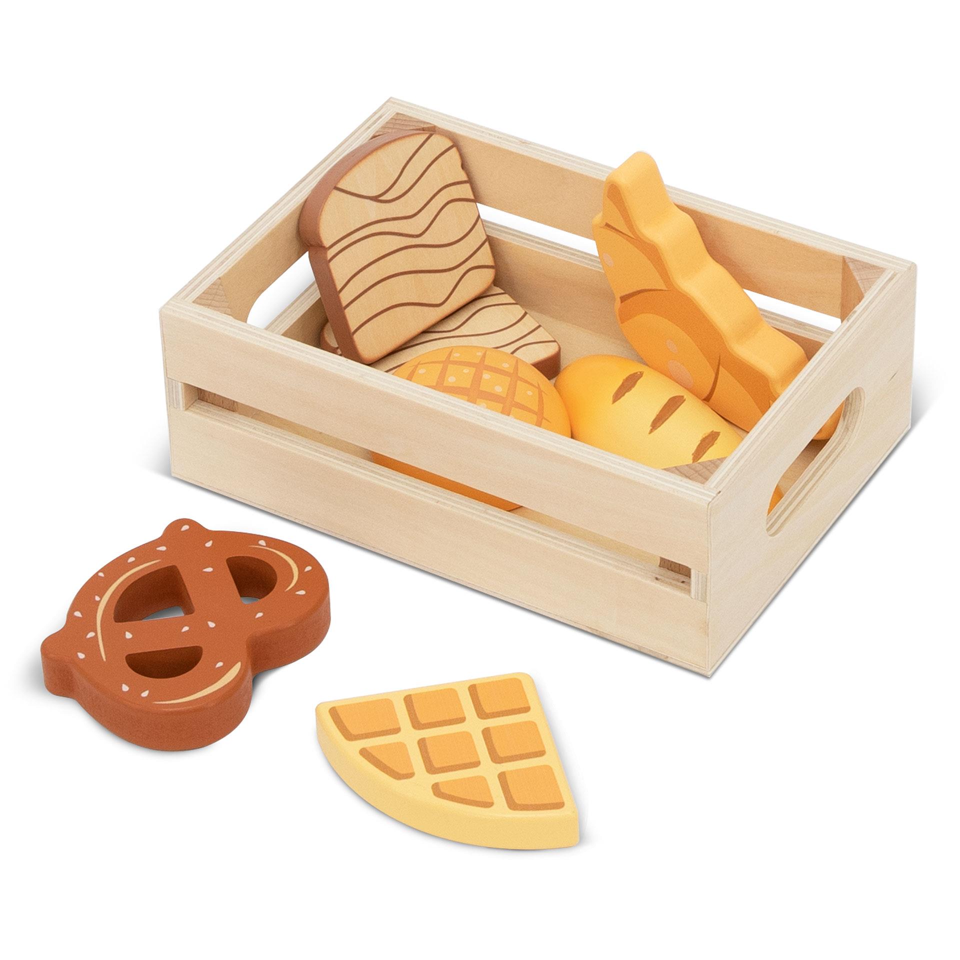 Acht realistische Holz-Backwaren in einem kleinen Holz-Kistli – darunter Zopf, Brezel, Baguette und Waffel