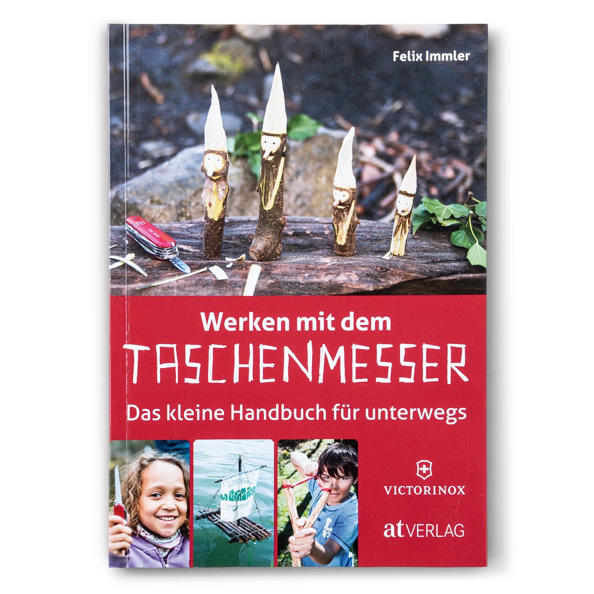 Couverture du livre «Werken mit dem Taschenmesser» (Bricoler avec un couteau de poche) avec des figurines en bois sculptées et un couteau de poche rouge, auteur Felix Immler