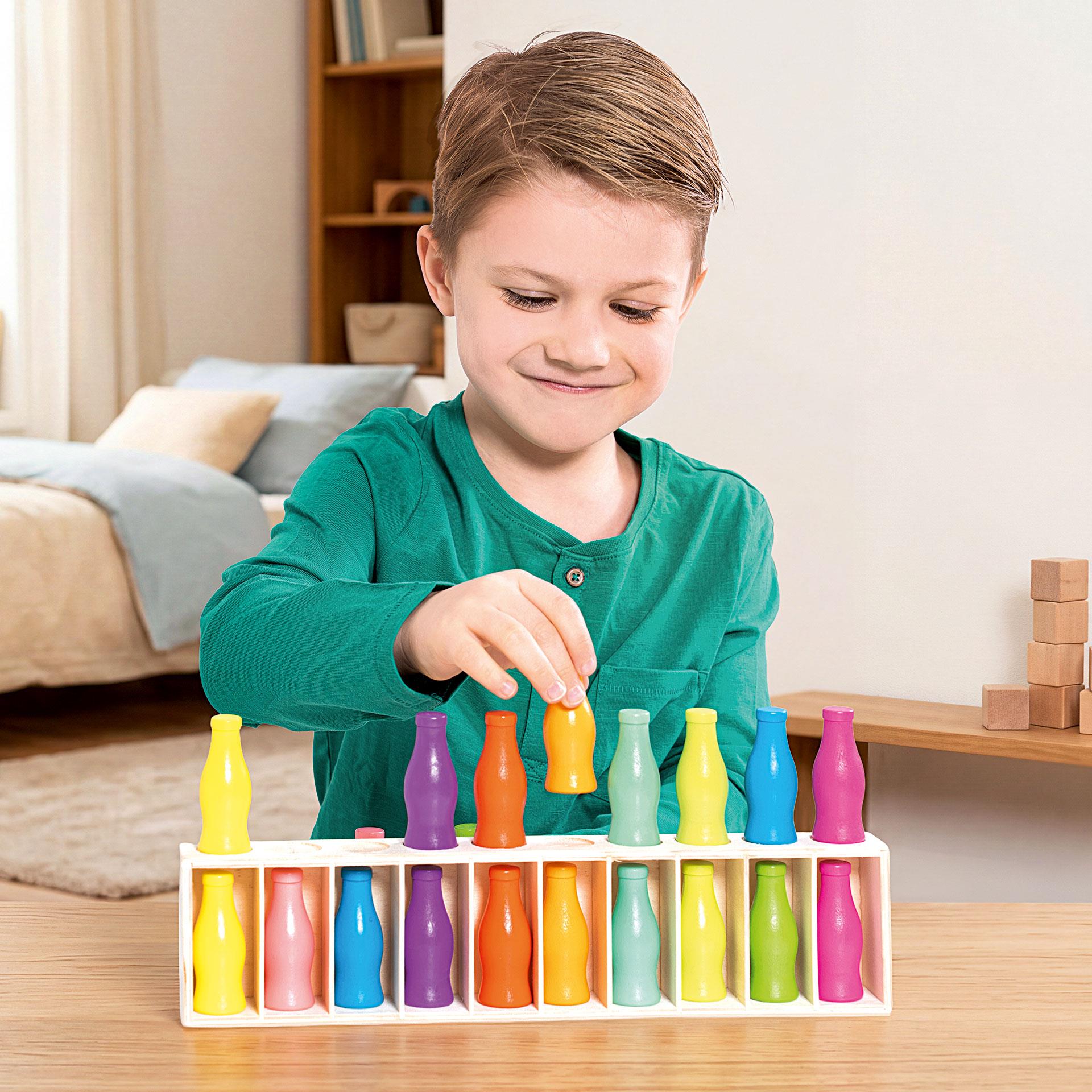 Logikspiel mit 10 Farbpaaren in Form von Flaschen