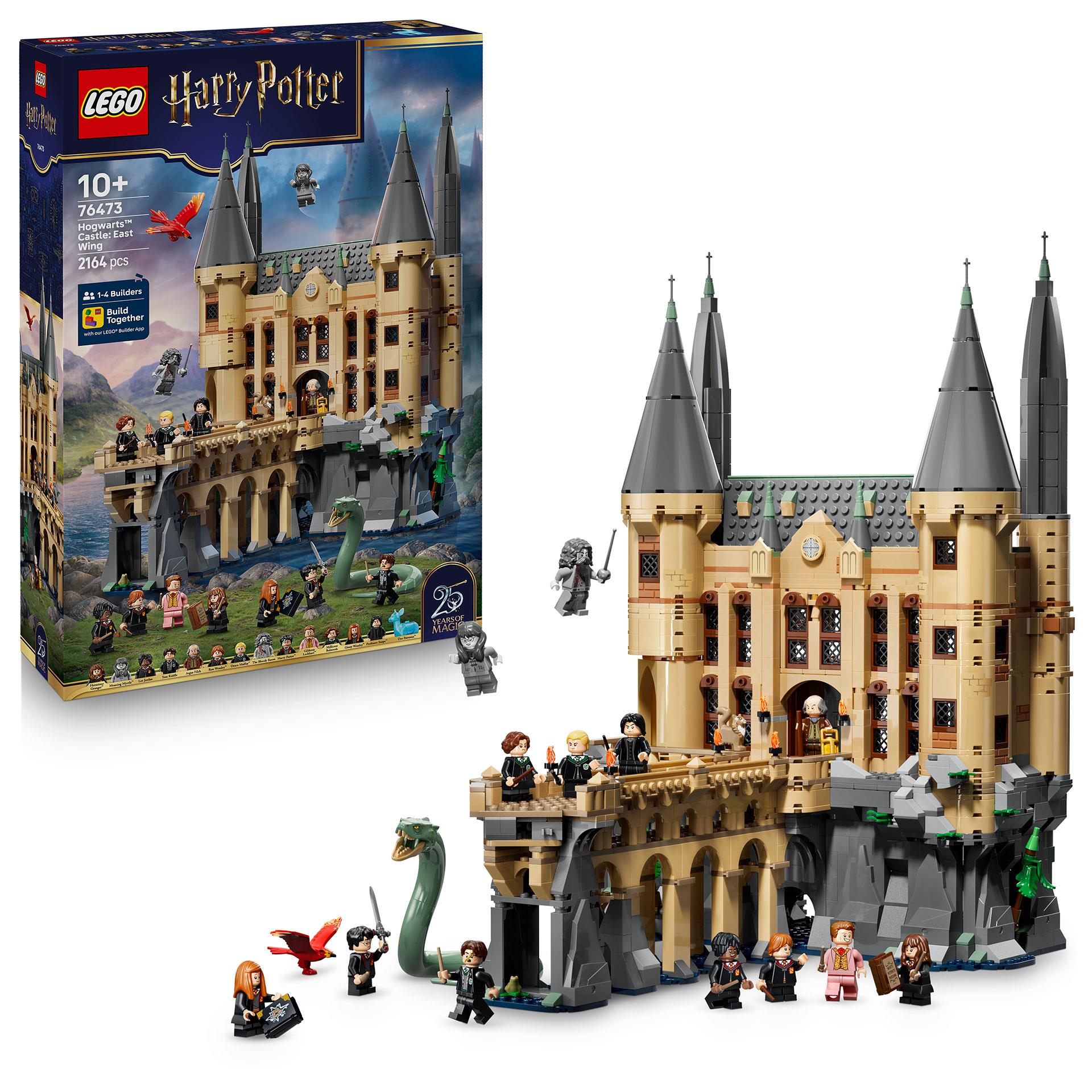LEGO Harry Potter Hogwarts Schloss Ostflügel mit 13 Minifiguren, Basilisk, Hirsch-Patronus und Kammer des Schreckens, 2.164 Teile, ab 10 Jahren