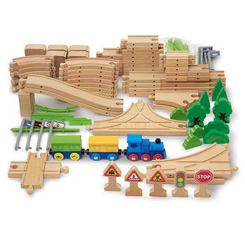 Set di binari e strade per ferrovia di legno