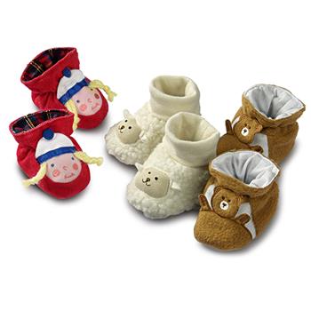 Poupée chaussons Baby Love, trois paires