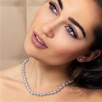 Collana di perle Akoya, Liliana