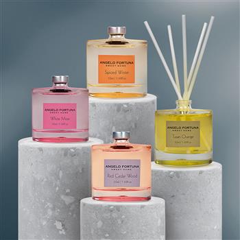 Set di 4 fragranze per ambiente in eleganti flaconi con bastoncini profumati