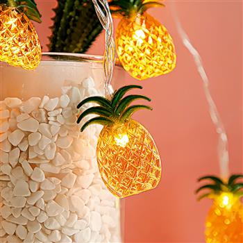LED Lichterkette mit 20 Lämpchen in Ananasform auf 3 Metern Länge, ideal für Kinderzimmer und Deko, batteriebetrieben