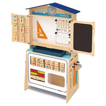 Stazione di gioco interattiva a forma di edificio scolastico con lavagne, dadi, orologio e accessori didattici in legno e tessuto
