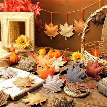 Herbstblätter zum Aufhängen aus Filz in 9 verschiedenen Mustern