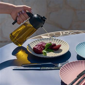 Zwei transparente Sprühflaschen mit Klickverschluss zum Sprühen oder Giessen von Öl, Essig oder Marinaden, mit ergonomischem Griff